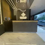Dj Citi Plaza Hotel & Suites